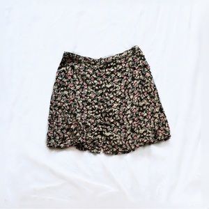 3 for $25 : divided h&m ⋆ skater skirt